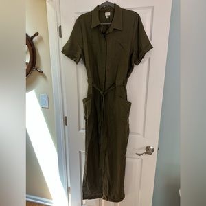 XXL Olive green belted linen jumpsuit
